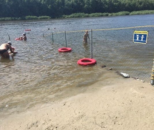 На "Золотом берегу" в Чернигове обустроили детский пляж