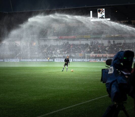 Мистецтво Футбольного Інвентарю: Вибір, Який Визначає Майстерність