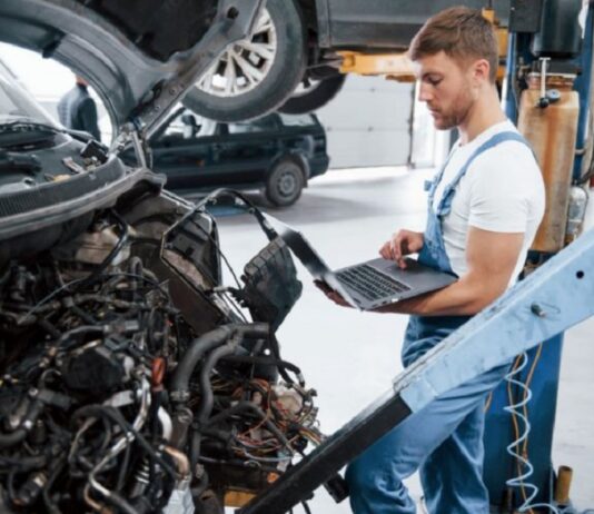 Підберіть автозапчастини для автомобіля люксового бренду Lincoln у Чернігові