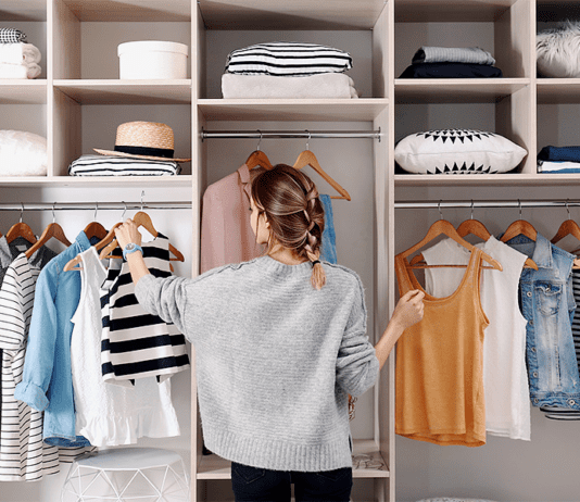 Куди здати старі речі у Чернігові?