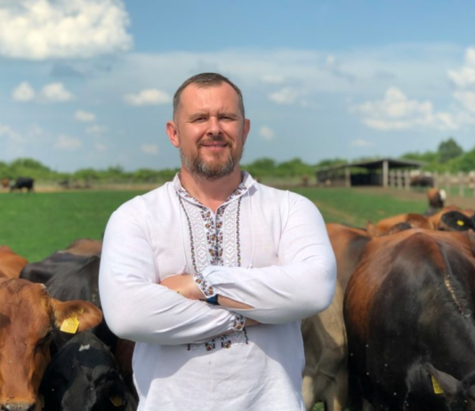 Михаил Травецкий из Черниговщины – тот, кто спасает коров